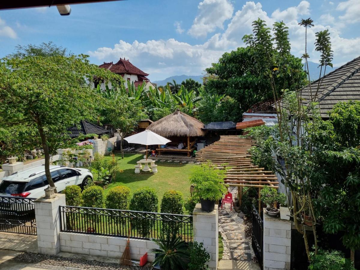 Suci'S Friendly Apartments Mataram Exterior foto