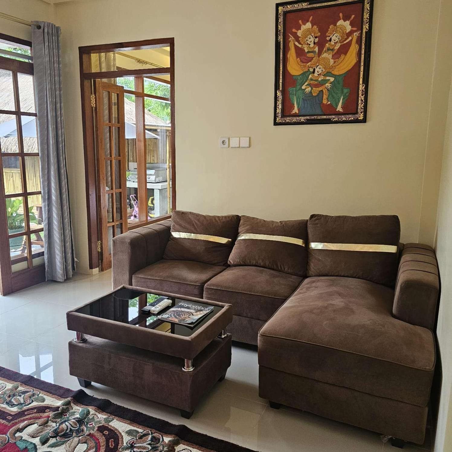 Suci'S Friendly Apartments Mataram Exterior foto